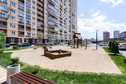 3-к кв. Краснодарский край, Краснодар Имени Петра Метальникова мкр, ...