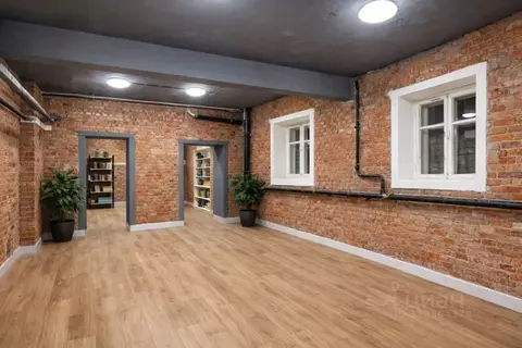 Помещение свободного назначения в Москва Краснодарская ул., 17 (200 м)