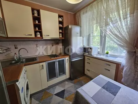 2-к кв. Новосибирская область, Новосибирск ул. Дуси Ковальчук, 396/1 ...