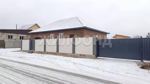 Дом в Хакасия, Усть-Абакан рп ул. Мира (180 м)