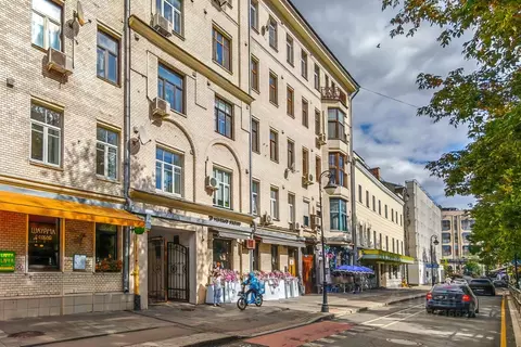 3-к кв. Москва Малая Бронная ул., 4 (115.0 м)