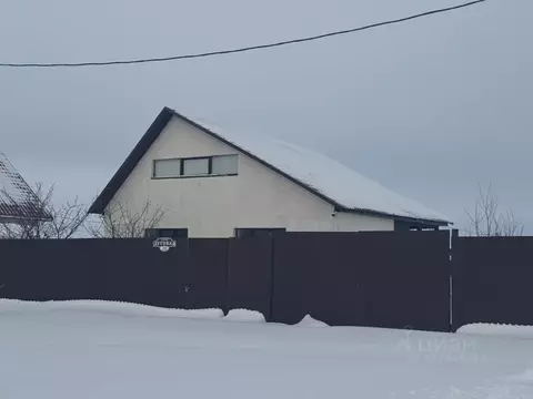 Дом в Башкортостан, Уфимский район, Николаевский сельсовет, с. Нурлино ...