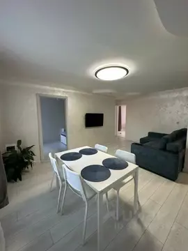 3-к кв. Башкортостан, Уфа Комсомольская ул., 18 (70.0 м)