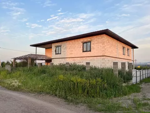 Коттедж в Красноярский край, Красноярск городской округ, д. Минино ул. ...