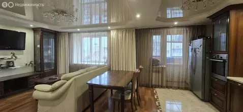 2-комнатная квартира: Вологда, Петрозаводская улица, 16А (82.9 м)