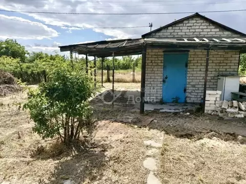 Дом в Волгоградская область, Волгоград Транспортник СНТ, ул. Цветочная ...