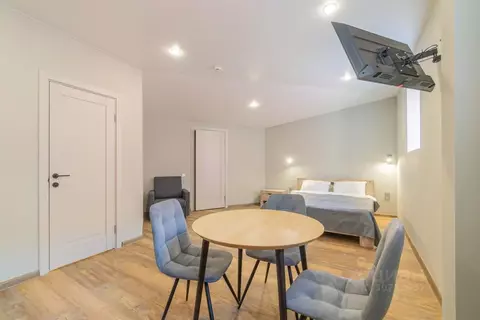 Комната Санкт-Петербург наб. Обводного Канала, 219-221 (26.0 м)