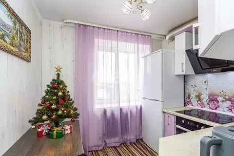 4-к кв. Тюменская область, Тюмень ул. Гастелло, 67 (59.5 м)