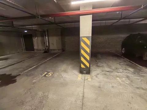 Гараж в Санкт-Петербург аллея Арцеуловская, 19 (14 м)