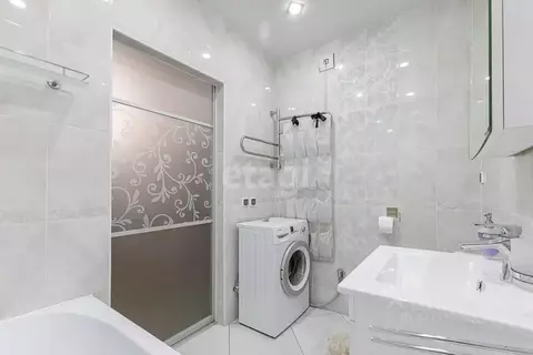 1-к кв. Свердловская область, Екатеринбург ул. Машинная, 46 (49.0 м)