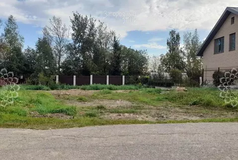 Участок в Московская область, Пушкинский городской округ, Ашукино пгт ...