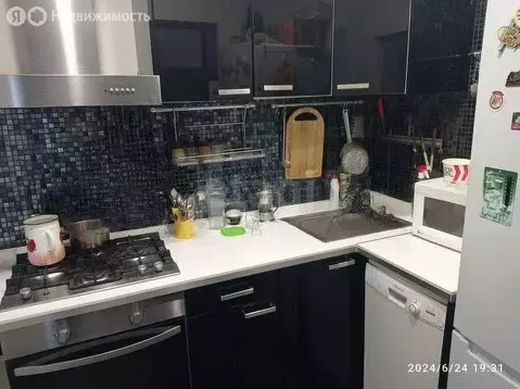 3-комнатная квартира: Пермь, улица Аркадия Гайдара, 12А (43.3 м)