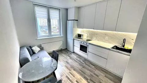 1-к кв. Свердловская область, Екатеринбург ул. Академика Ландау, 38 ...