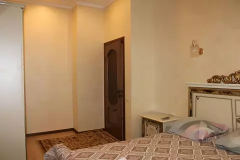 2-к кв. Крым, Ялта ул. Свердлова, 13/2 (75.0 м)