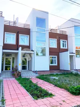 Таунхаус в Пермский край, Пермь ул. 6-я Линия, 40 (196 м)