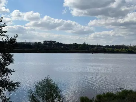 Участок в Тверская область, Калининский муниципальный округ, д. ...