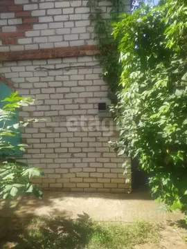 Дом в Волгоградская область, Дубовский район, Пичужинское с/пос, ...