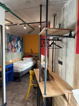 Студия Санкт-Петербург ул. Орджоникидзе, 44а (18.0 м)