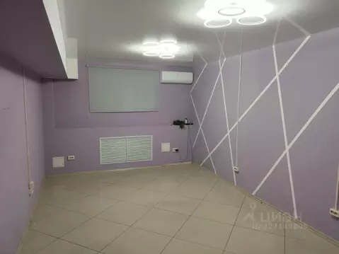 Помещение свободного назначения в Краснодарский край, Краснодар ул. ...