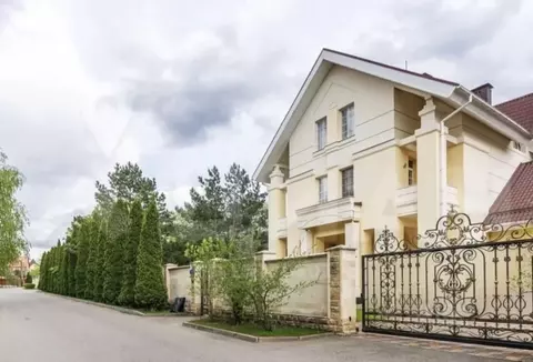 Дом в Московская область, Одинцовский городской округ, пос. Барвиха  ...