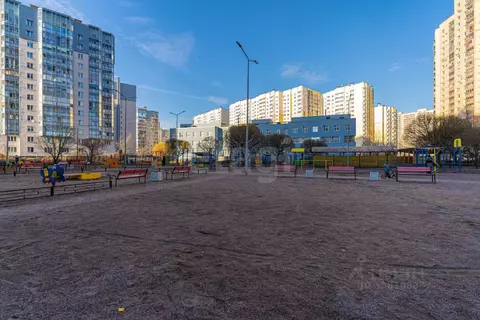 1-к кв. Санкт-Петербург Мебельная ул., 49/92 (69.4 м)