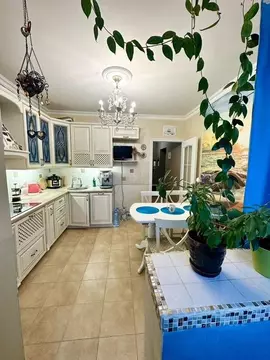 2-к кв. Москва Большая Очаковская ул., 3 (66.0 м)