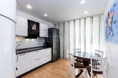 1-к кв. Тюменская область, Тюмень ул. Александра Протозанова, 18к1 ...