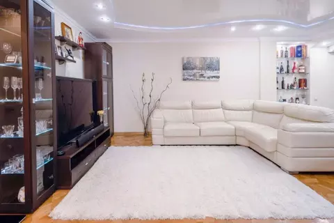 3-к кв. Краснодарский край, Сочи ул. Гагарина, 53а (81.2 м)