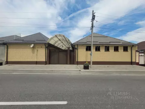 Дом в Кабардино-Балкария, Баксан ул. Защитников, 179 (300 м)