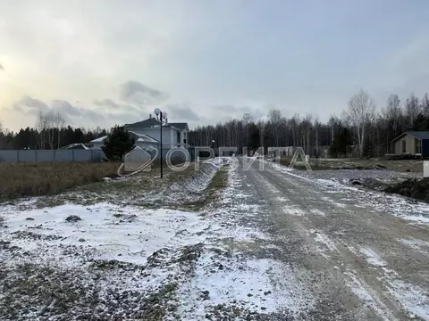 Участок в Тюменская область, Тюменский муниципальный округ, с. ...