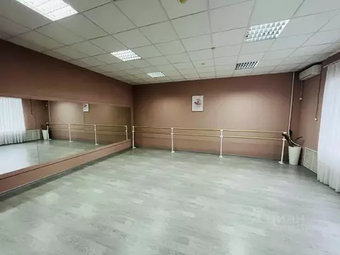 Помещение свободного назначения в Саратовская область, Саратов ...