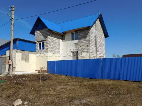 Дом в Алтайский край, Барнаул городской округ, пос. Лесной пер. 4-й ...