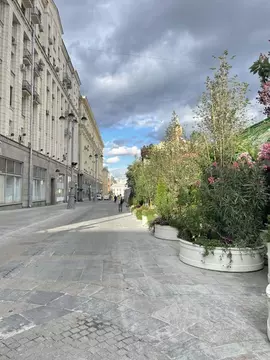 5-к кв. Москва Тверская ул., 8К2 (130.9 м)