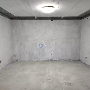 2-к кв. Тюменская область, Тюмень ул. Прокопия Артамонова, 9 (97.0 м)