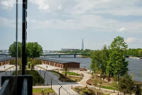 4-комнатная квартира: Санкт-Петербург, Петровский проспект, 9 (204 м)
