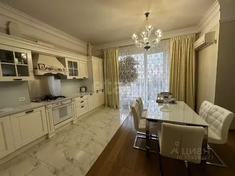 3-к кв. Астраханская область, Астрахань ул. Латышева, 7В (97.3 м)