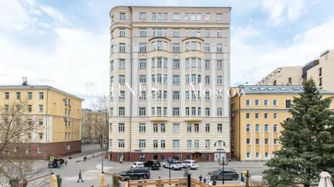 Офис в Москва Малая Пироговская ул., 16 (350 м)