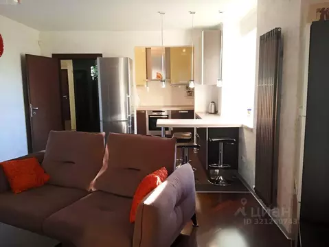 3-к кв. Санкт-Петербург Петергофское ш., 17к1 (84.0 м)