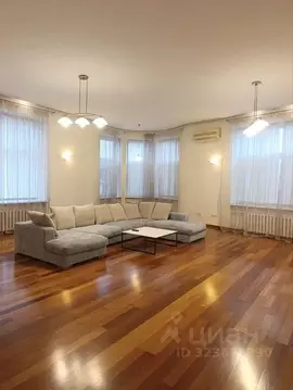 2-к кв. Москва ул. Арбат, 27/47 (150.0 м)