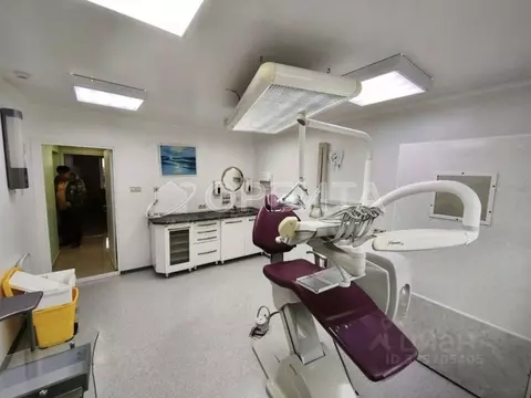 Помещение свободного назначения в Тюменская область, Тюмень 6-й мкр, ...