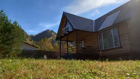 Дом в Алтай, Чемальский район, с. Чемал ул. Виноградная, 27 (50 м)