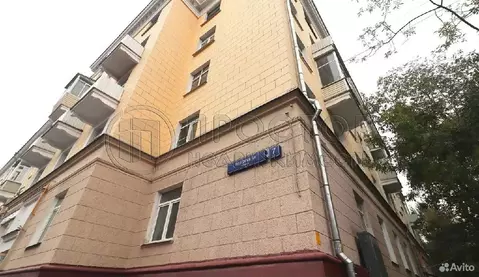 Продается комната в 3-комнатной квартире
