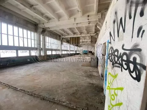 Производственное помещение в Санкт-Петербург Уральская ул., 1 (855 м)