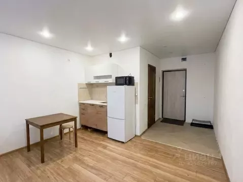 Студия Тюменская область, Тюмень ул. Тимофея Чаркова, 28 (26.0 м)