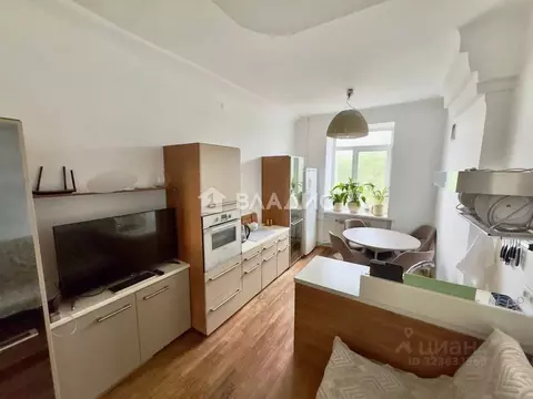 2-к кв. Бурятия, Улан-Удэ просп. Победы, 5 (60.6 м)