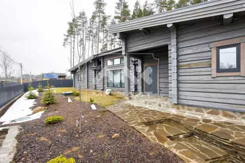 Дом в Ленинградская область, Всеволожский район, Токсовское городское ...