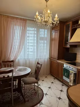 Продается 3-комнатная квартира