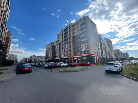 Торговая площадь в Ленинградская область, Ломоносовский район, ...