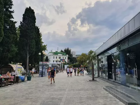 2-к кв. Крым, Алушта ул. Ленина, 2к1 (25.0 м)