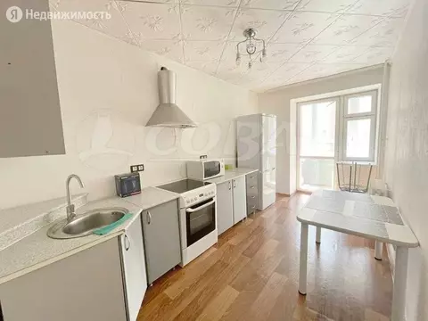 2-комнатная квартира: Тюмень, улица Ю.-Р.Г. Эрвье, 16к1 (54.6 м)